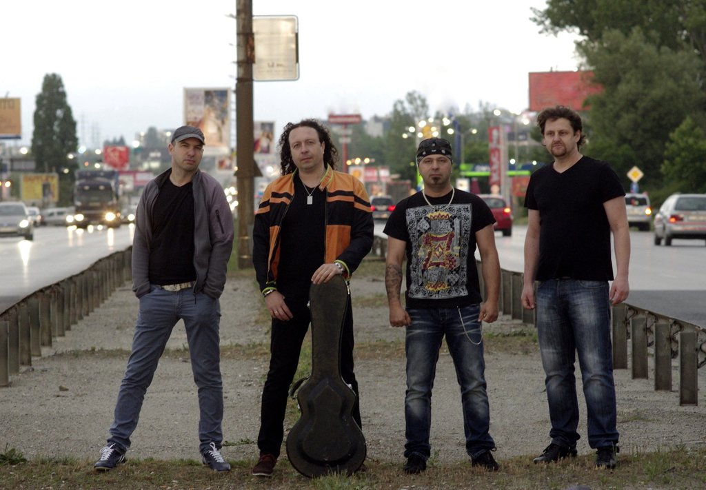 Късната неделя по БНТ2 звучи рок – концерт на Хоризонт